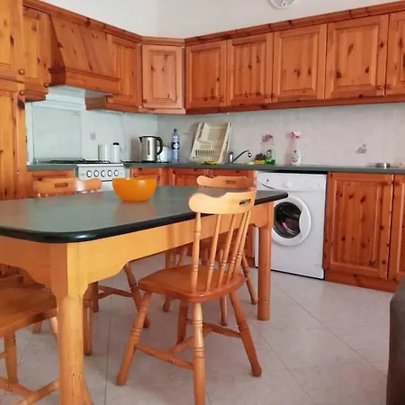 Seaview Two Bedroom In Marsalforn