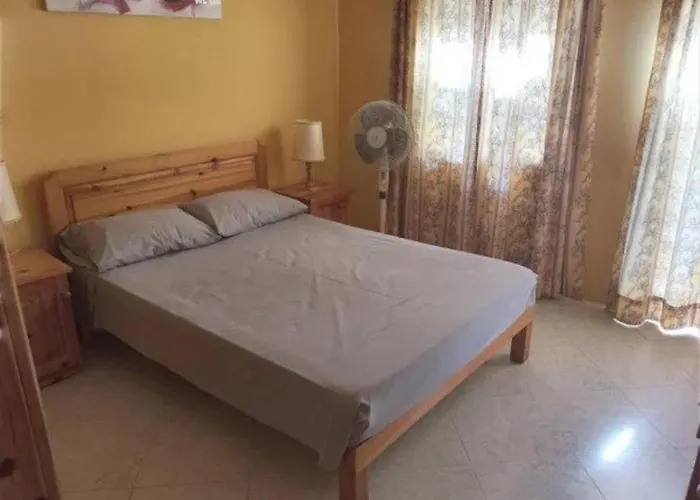 Seaview Two Bedroom In Daire