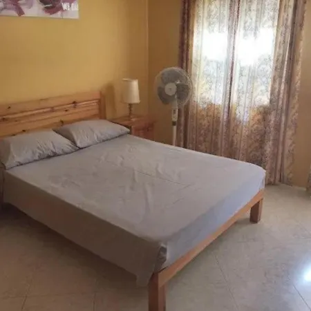 Seaview Two Bedroom In Apartment